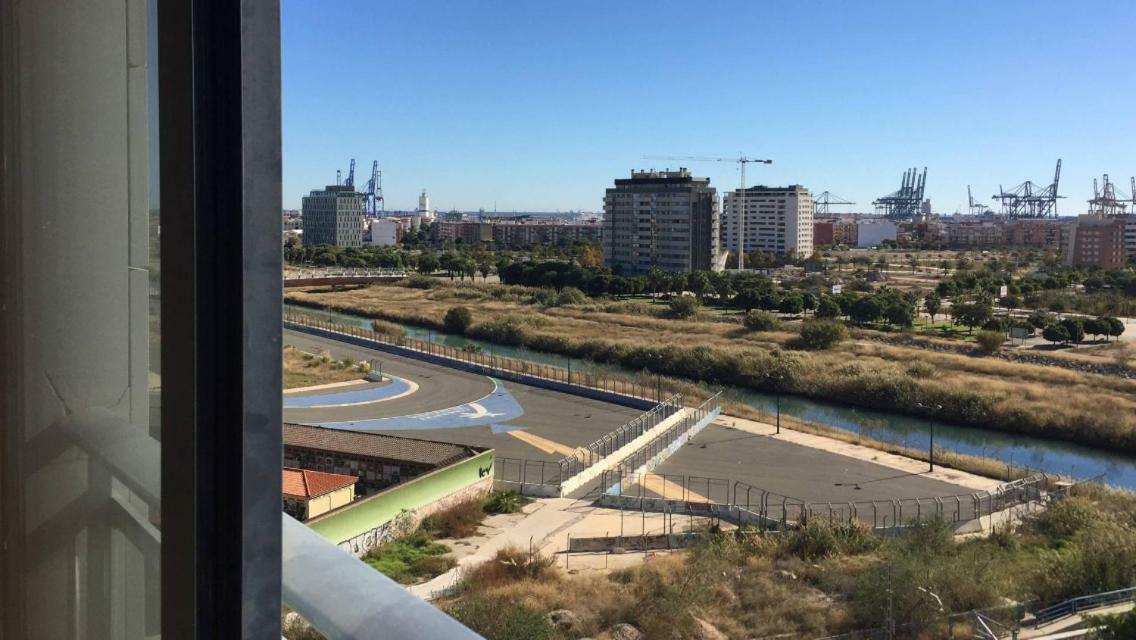 Apto En Ciudad De Las Ciencias Y Cerca Playa فالنسيا المظهر الخارجي الصورة